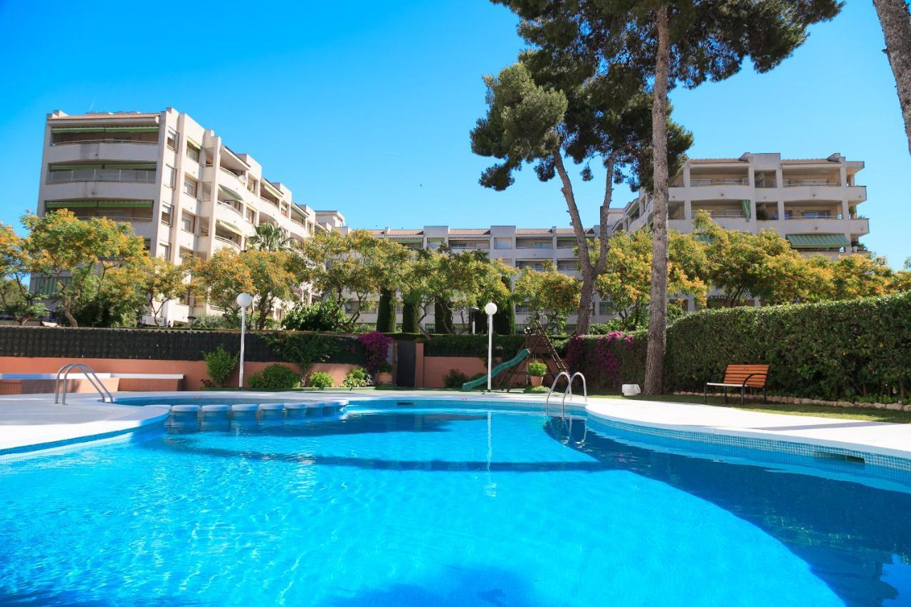 Uhc Buigas Luz Apartments Salou Ngoại thất bức ảnh